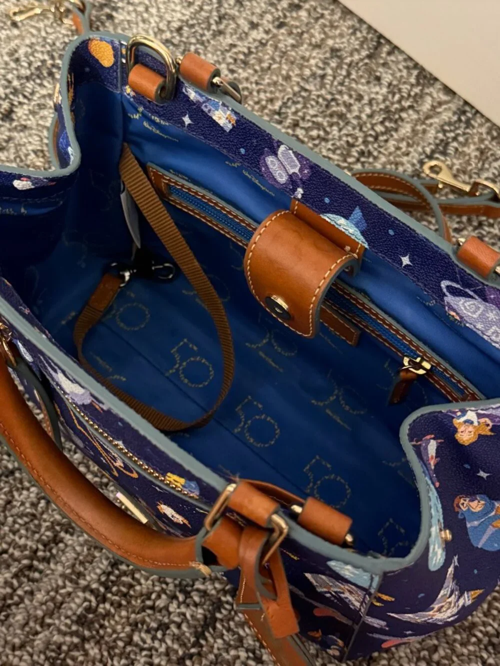 New 2022 Walt Disney World 50th Anniversary Celebration Satchel Crossbody